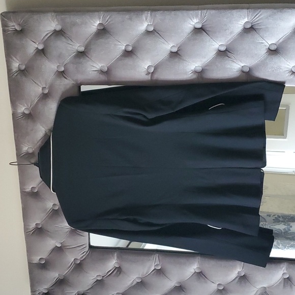 La Chateau medium size blazer. Black with white accents. - Picture 2 of 2